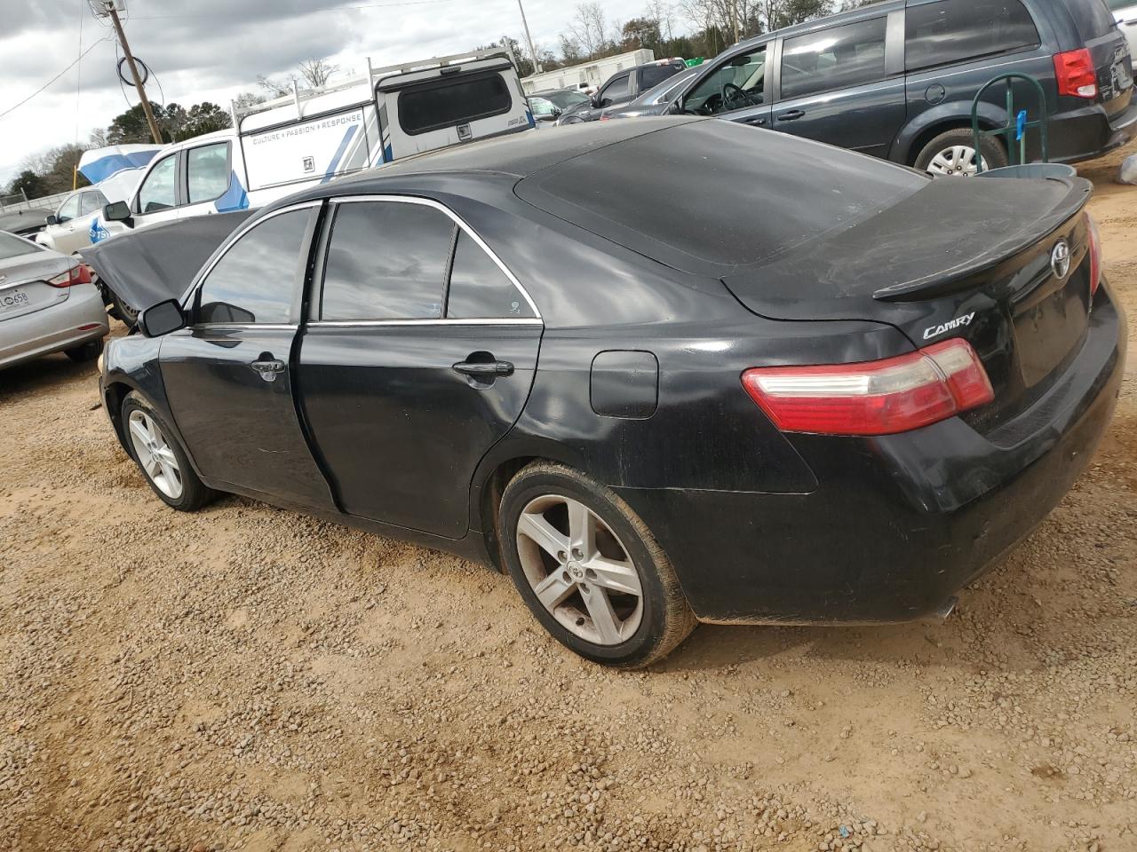 2009 Toyota Camry - Image 2