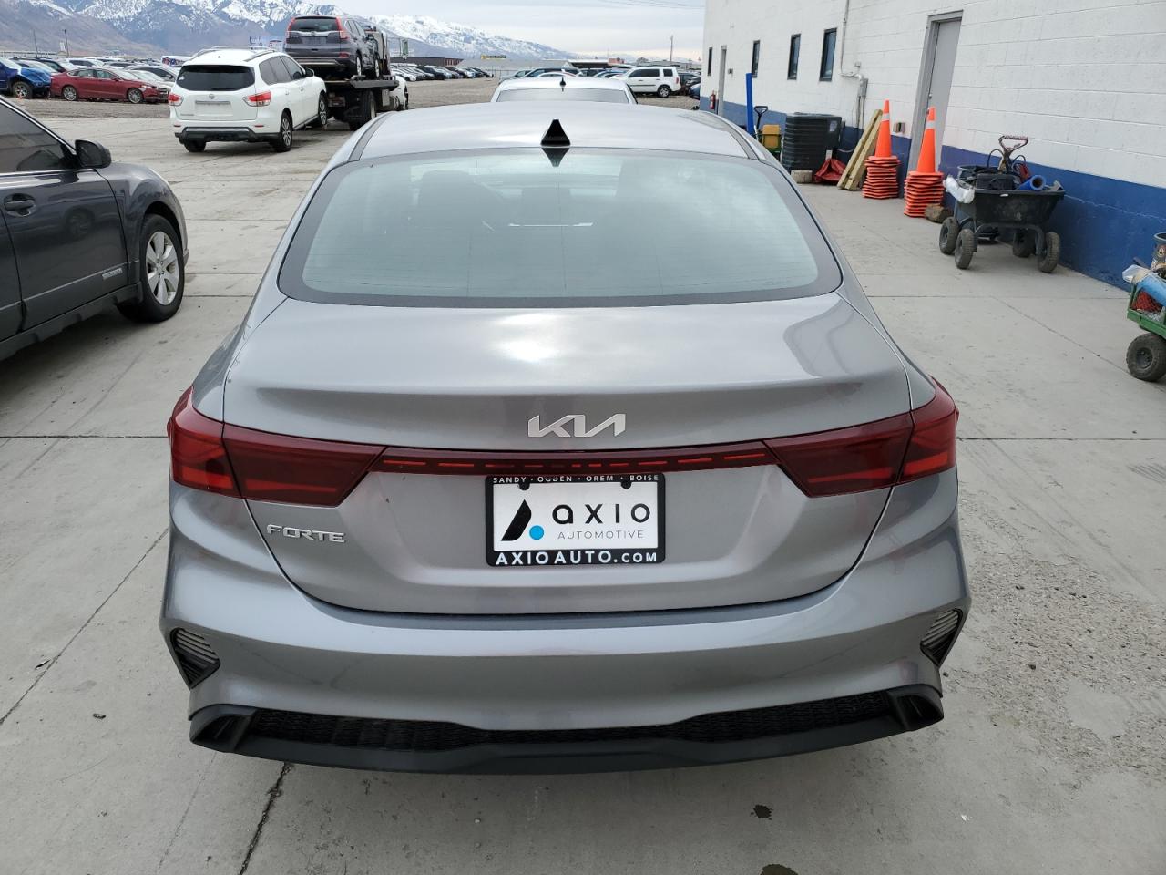 2022 Kia Forte - Image 6