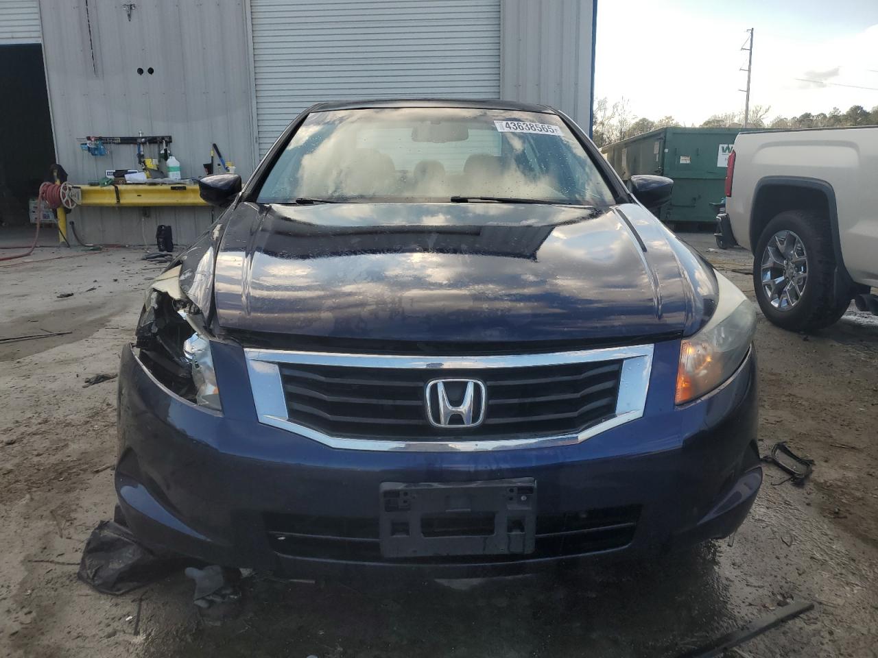 2009 Honda Accord - Image 5