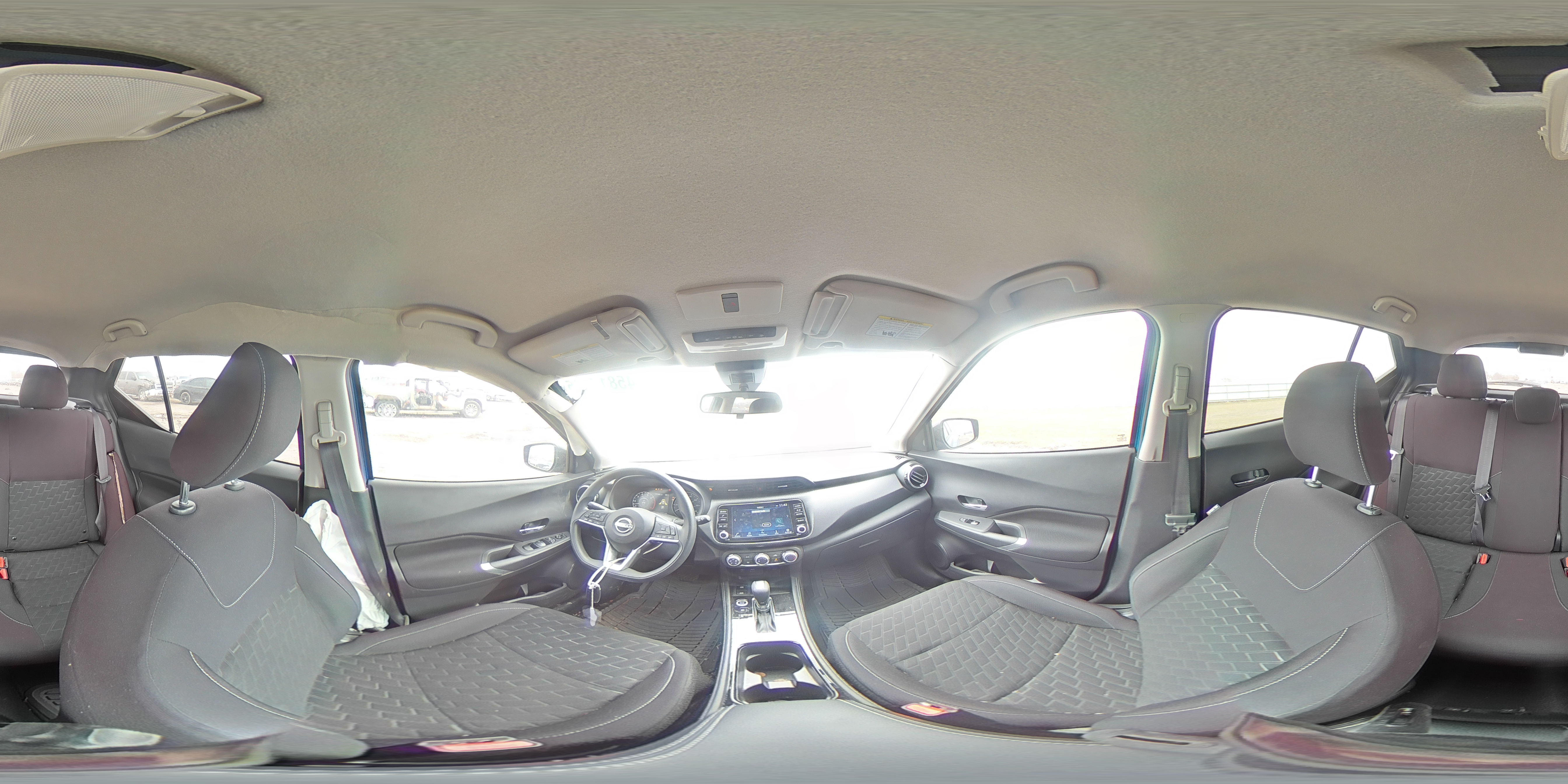 2024 Nissan Kicks - Image 12