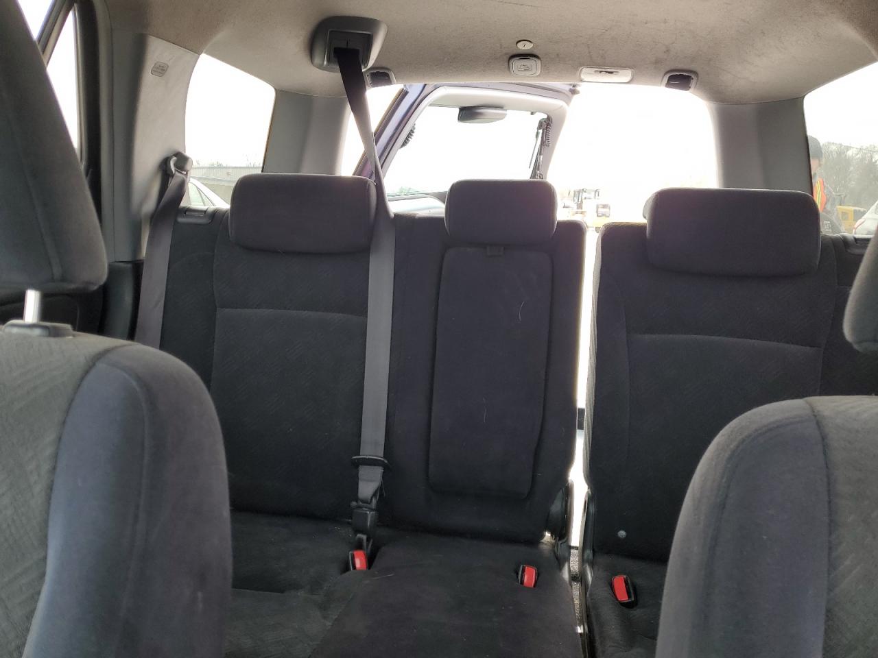 2006 Honda CR-V - Image 10