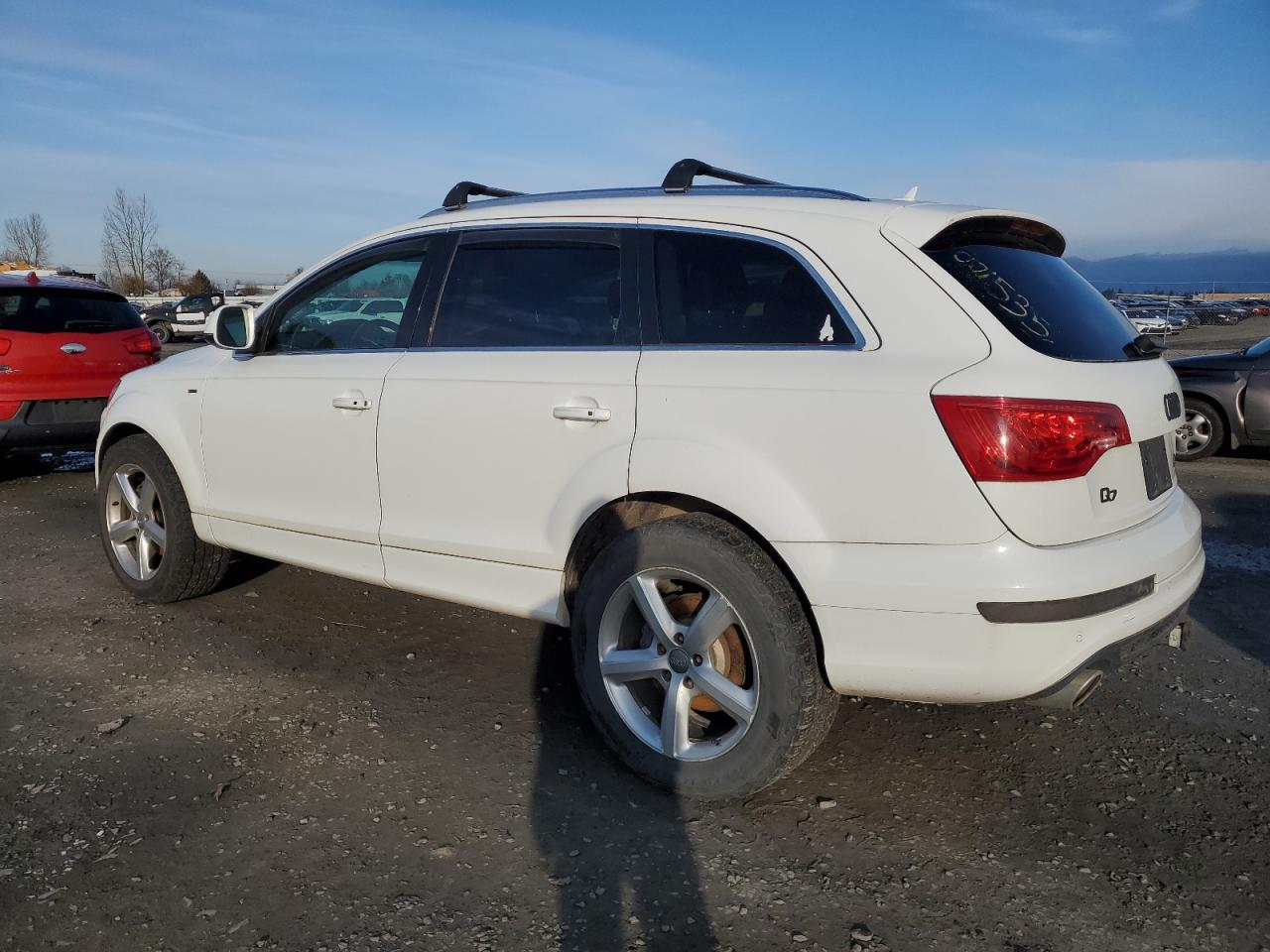 2010 Audi Q7 - Image 2