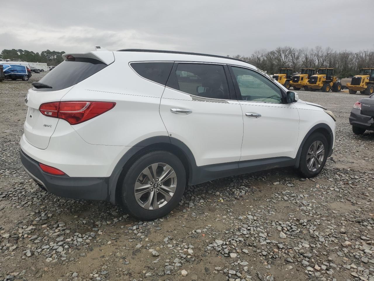 2014 Hyundai Santa Fe - Image 3