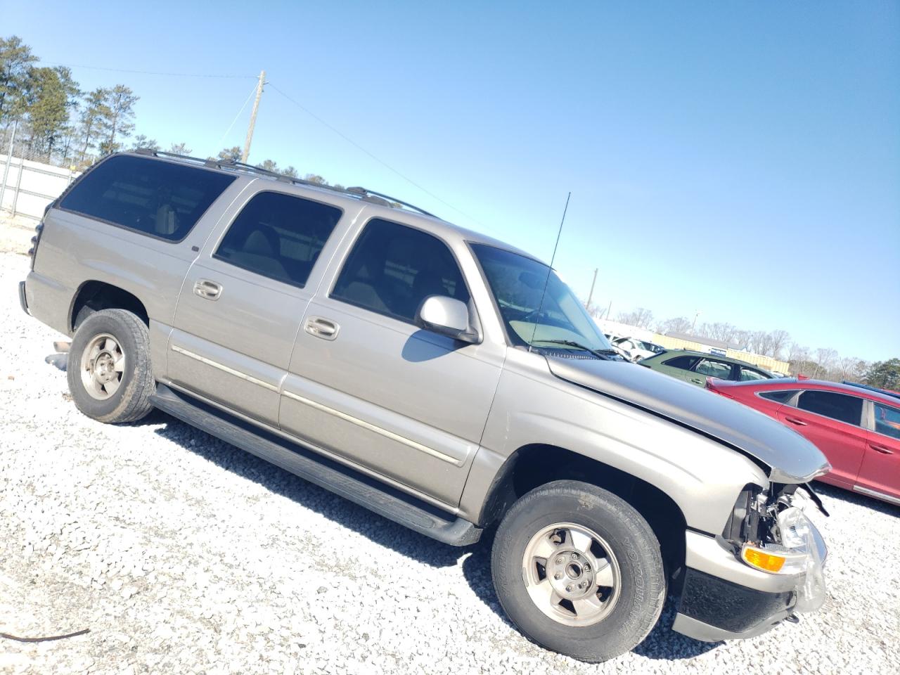 2001 Chevrolet Suburban - Image 4