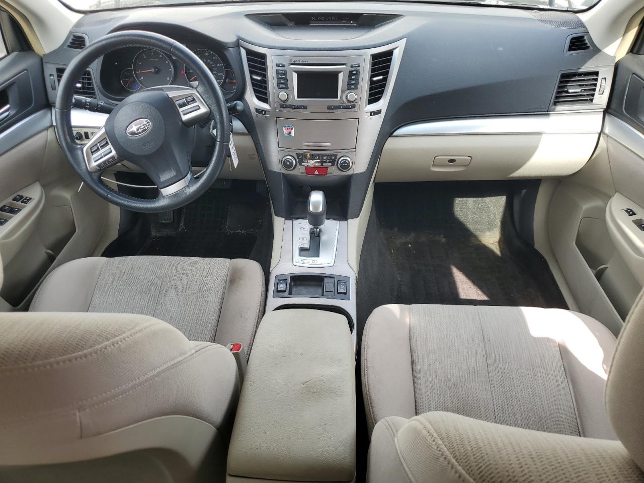 2014 Subaru Outback - Image 8