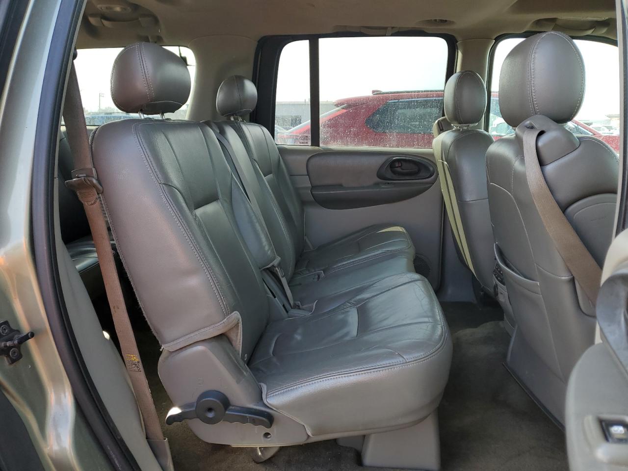 2003 Chevrolet TrailBlazer - Image 11