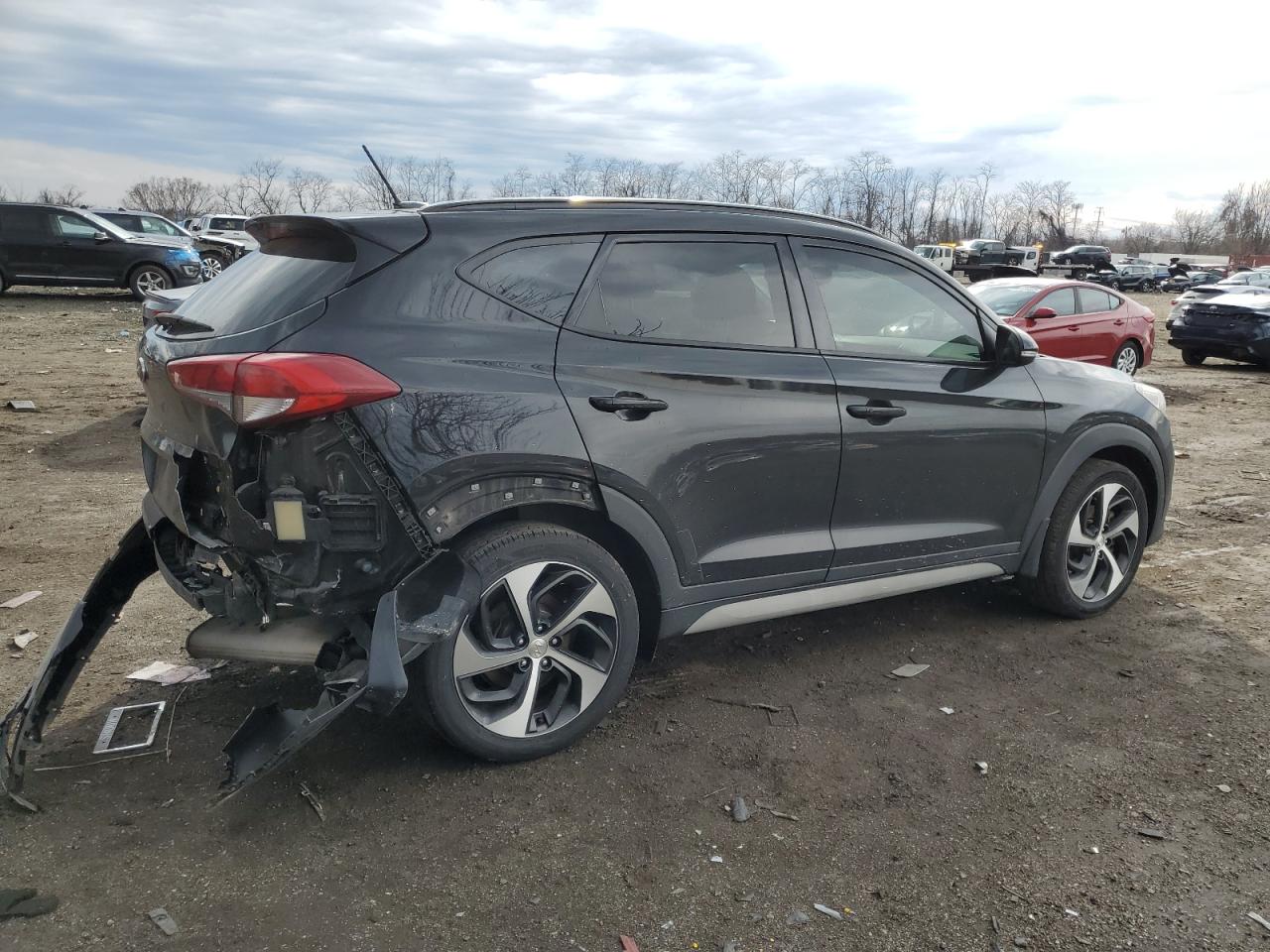 2017 Hyundai Tucson - Image 3