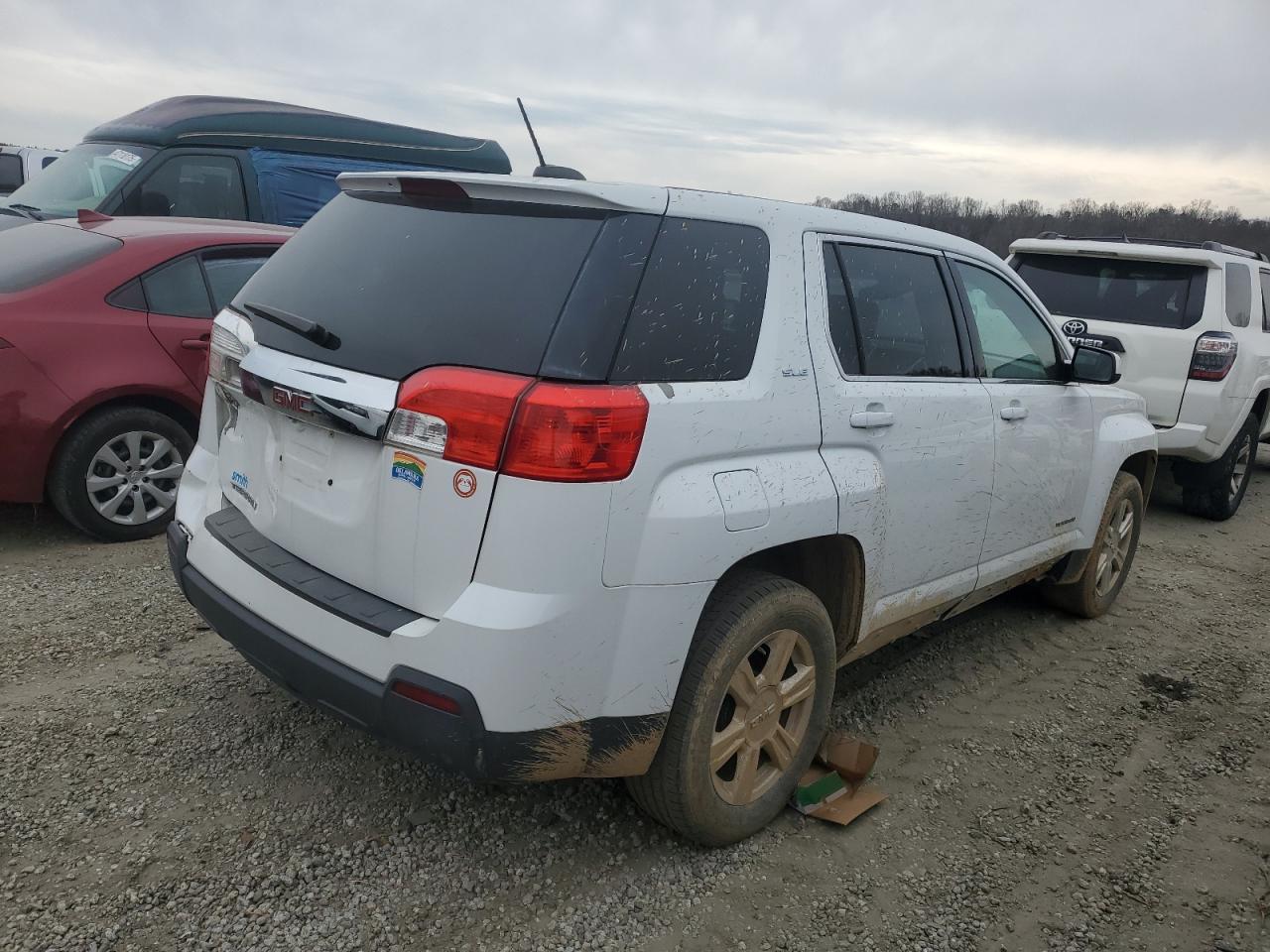 2015 GMC Terrain - Image 3