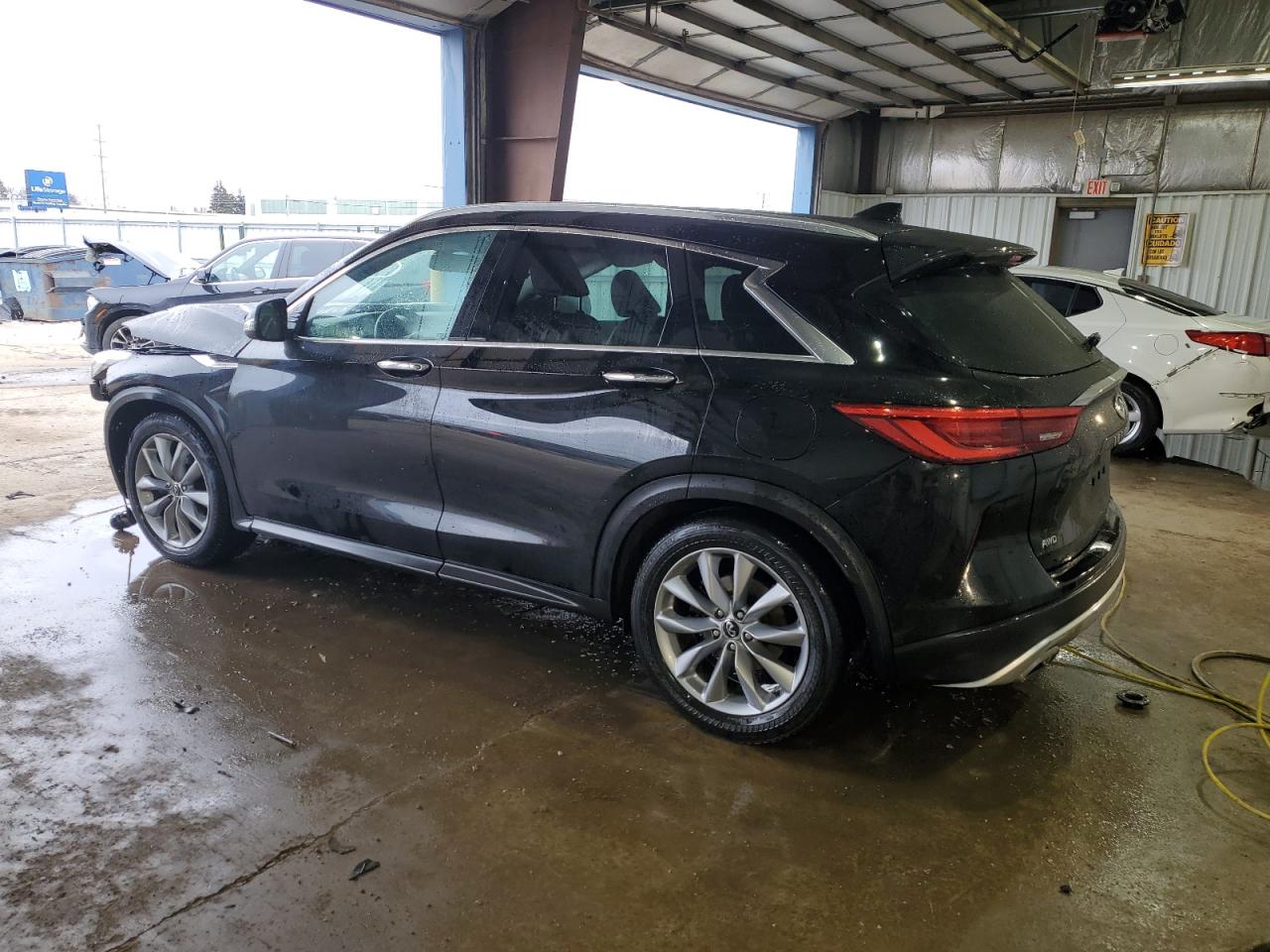2019 Infiniti QX50 - Image 2