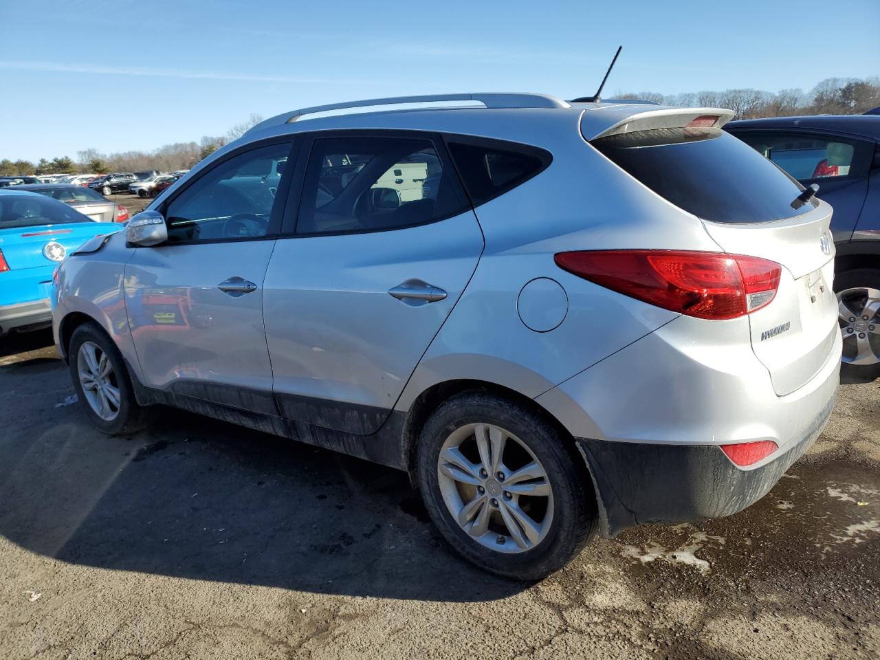 2013 Hyundai Tucson - Image 2