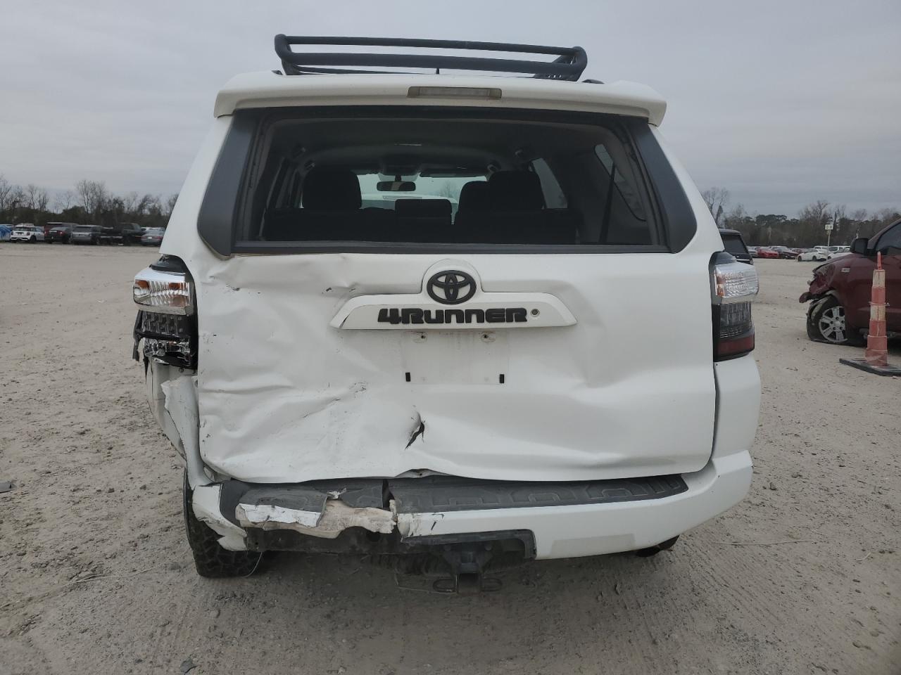 2019 Toyota 4Runner - Image 6