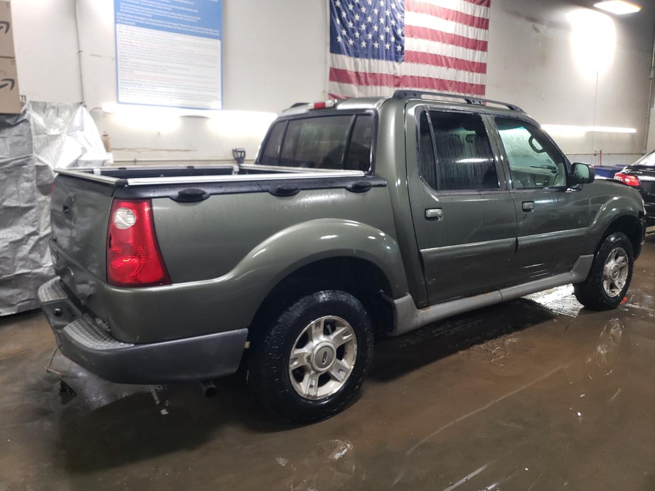 2003 Ford Explorer - Image 3