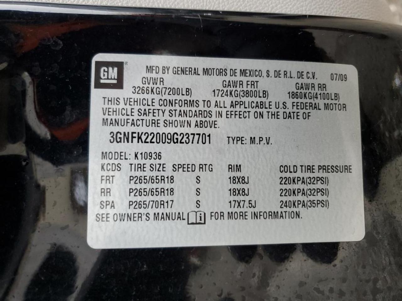 2009 Chevrolet Avalanche - Image 13
