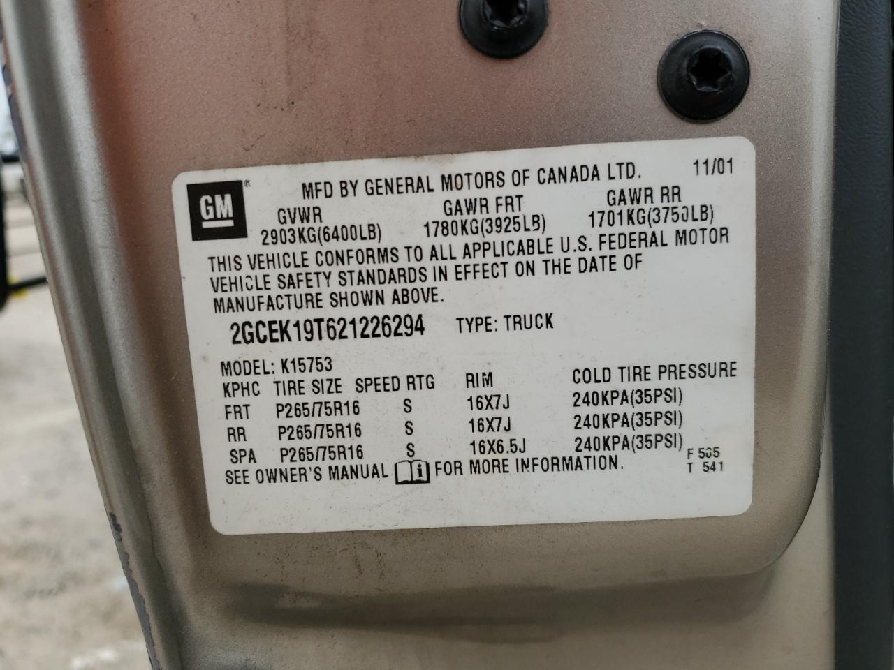 2002 Chevrolet Silverado - Image 12