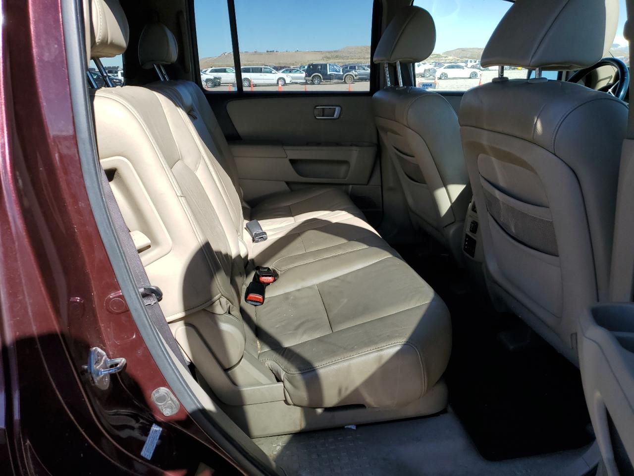 2010 Honda Pilot - Image 11