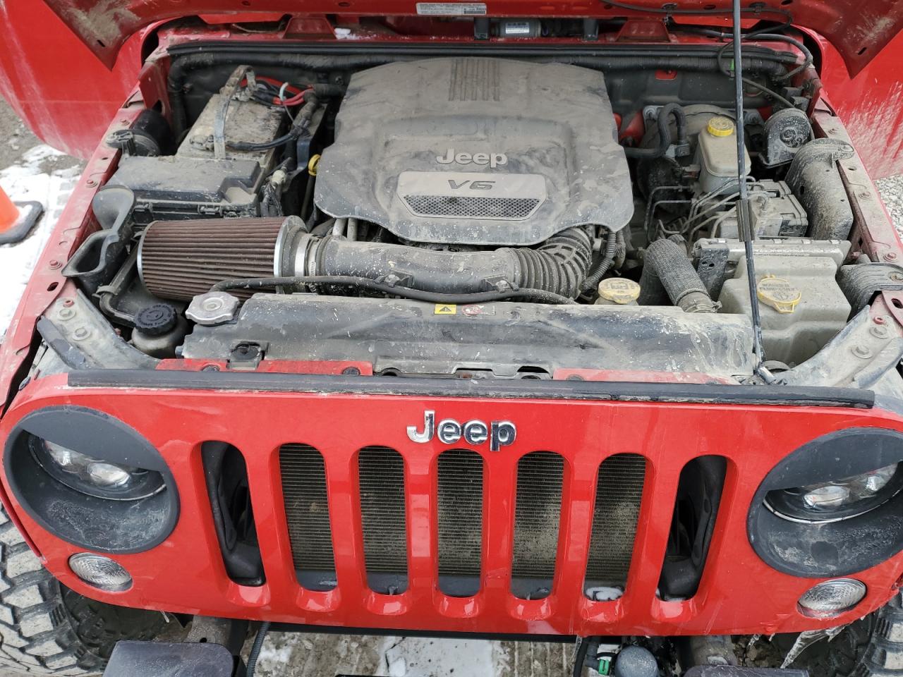 2014 Jeep Wrangler - Image 12