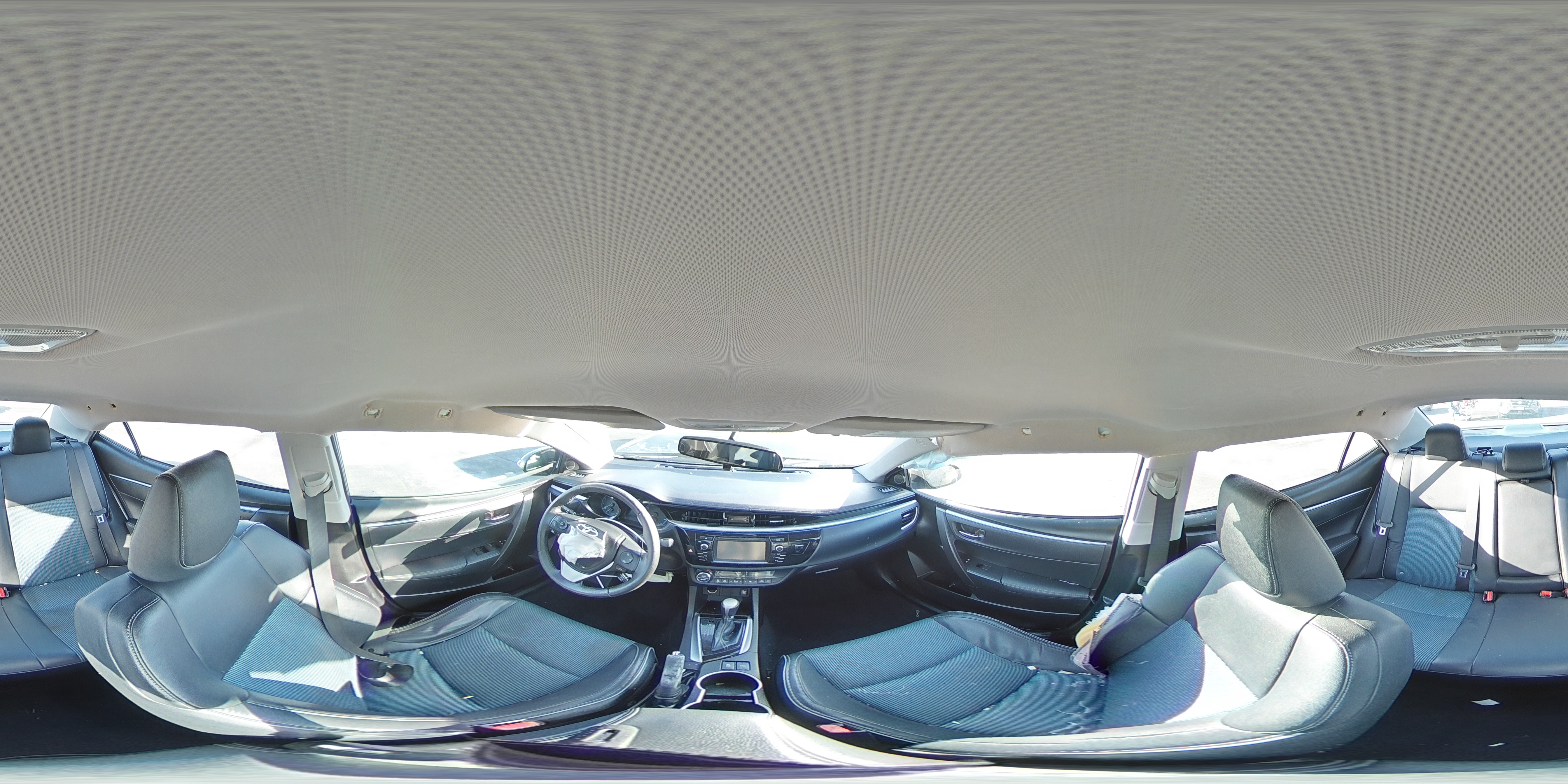 2015 Toyota Corolla - Image 13