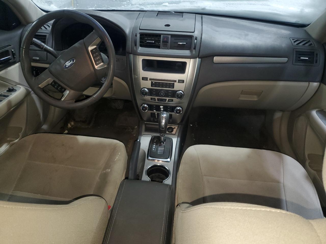2010 Ford Fusion - Image 8