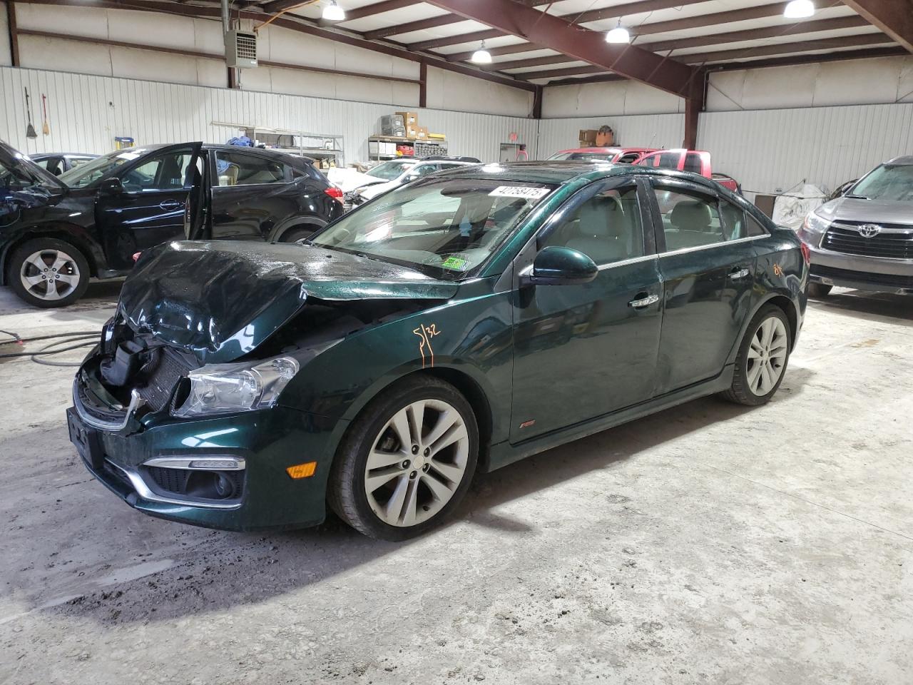 2015 Chevrolet Cruze - Image 1