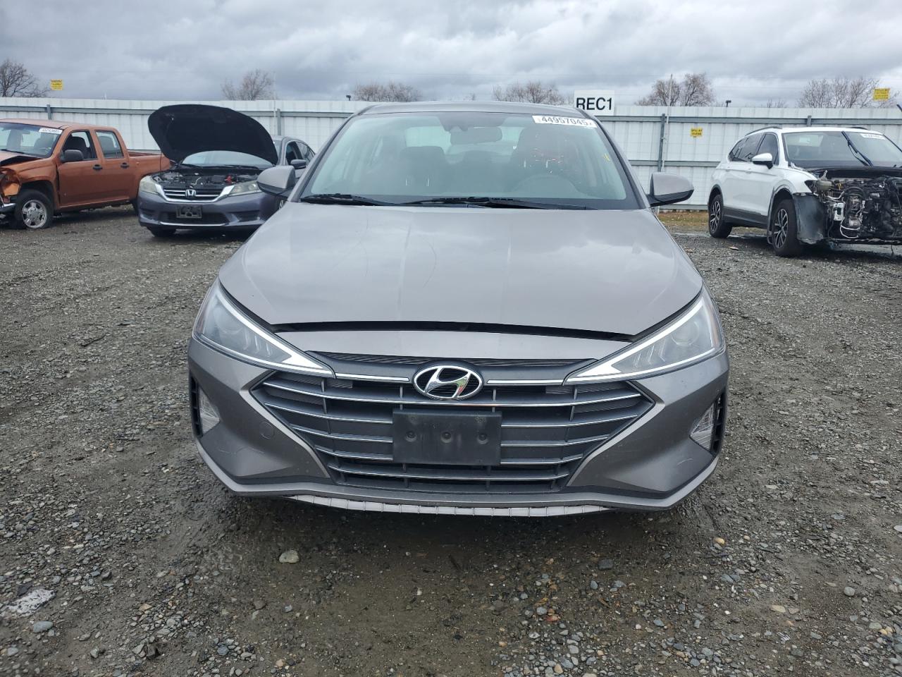 2020 Hyundai Elantra - Image 5