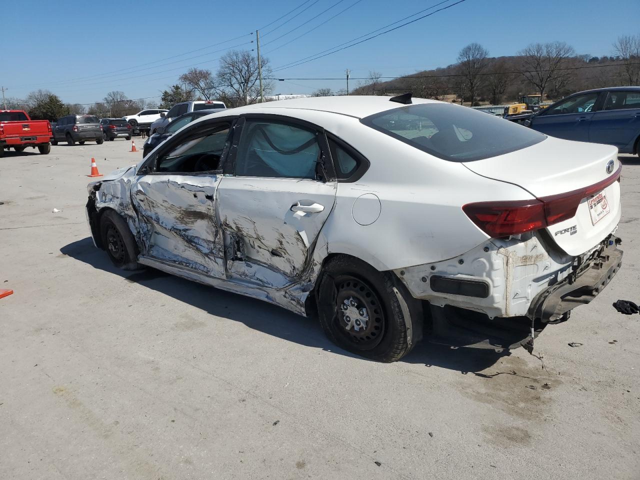 2019 Kia Forte - Image 2