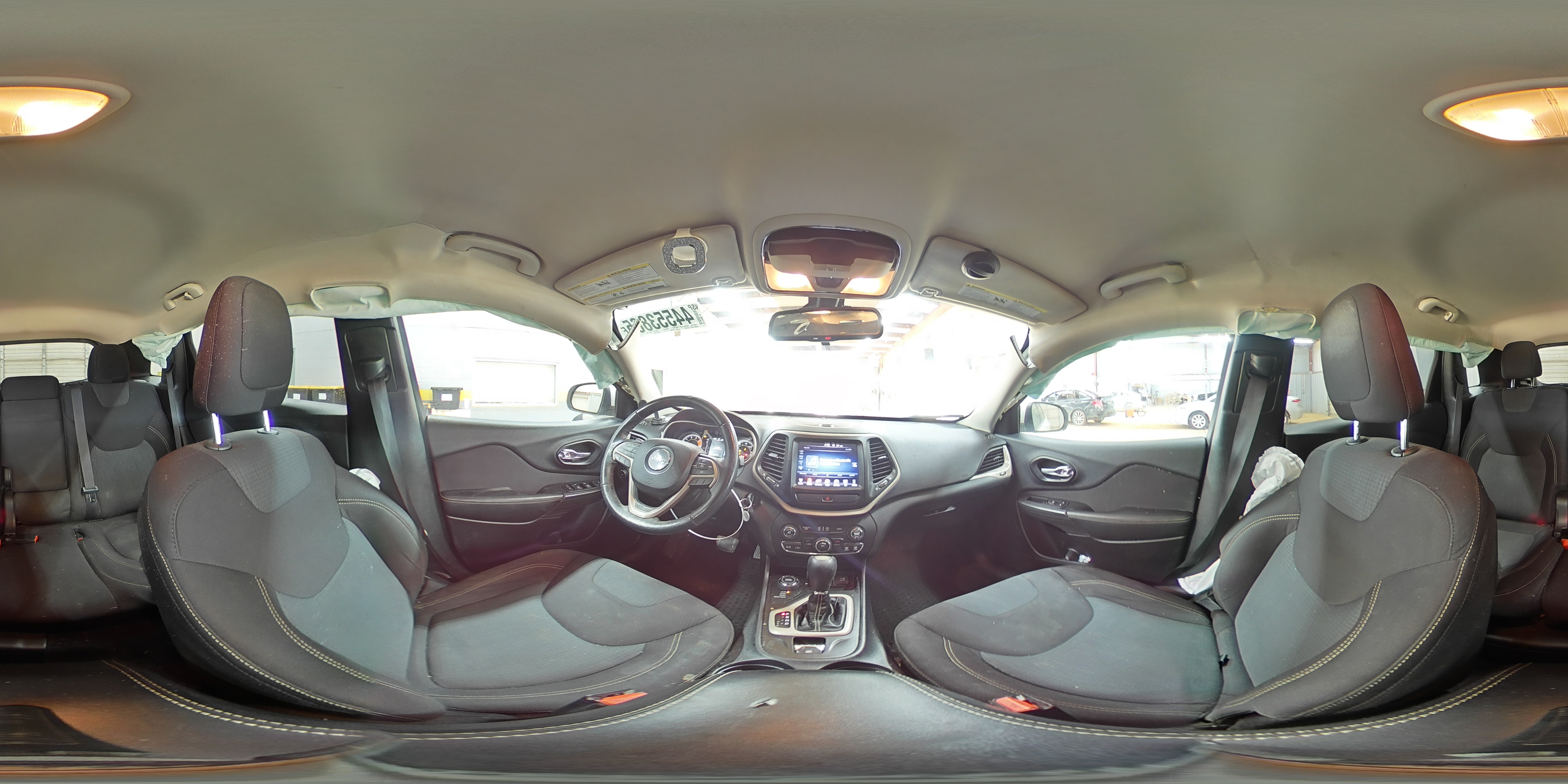 2016 Jeep Grand Cherokee - Image 13