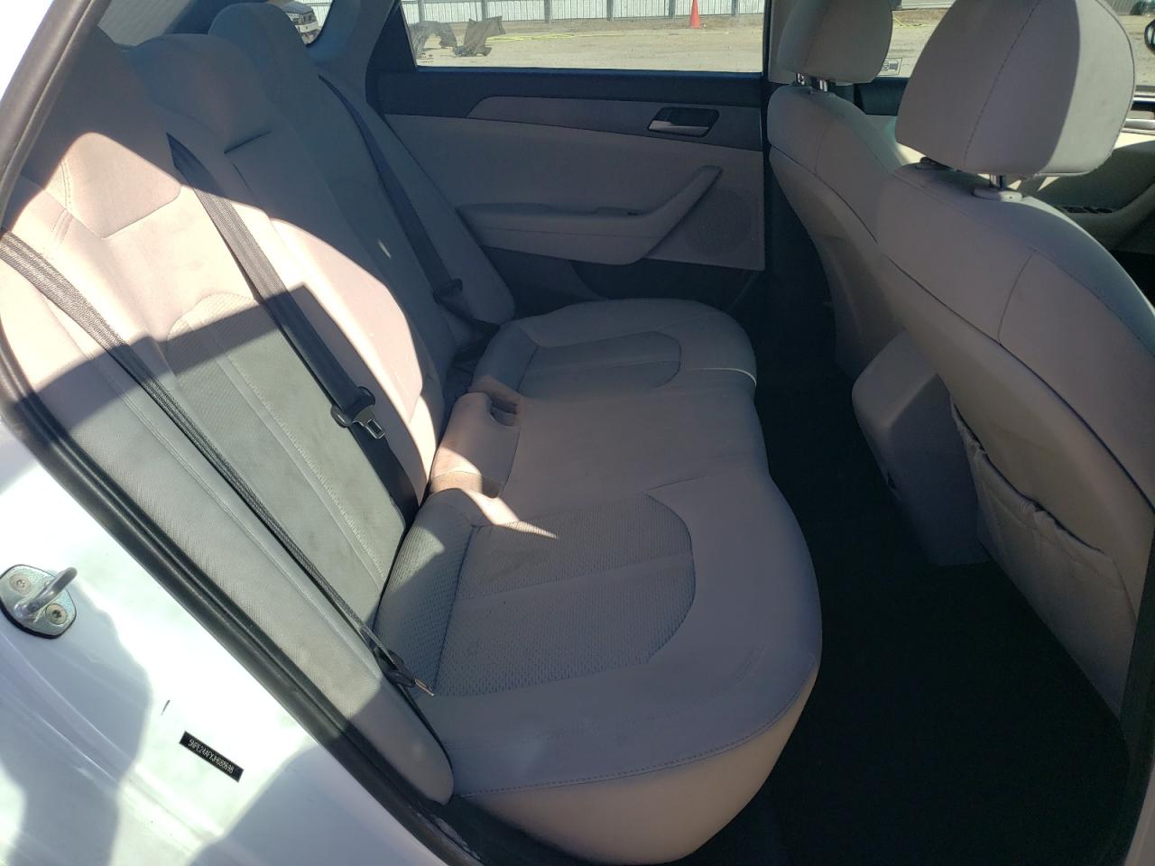 2018 Hyundai Sonata - Image 10