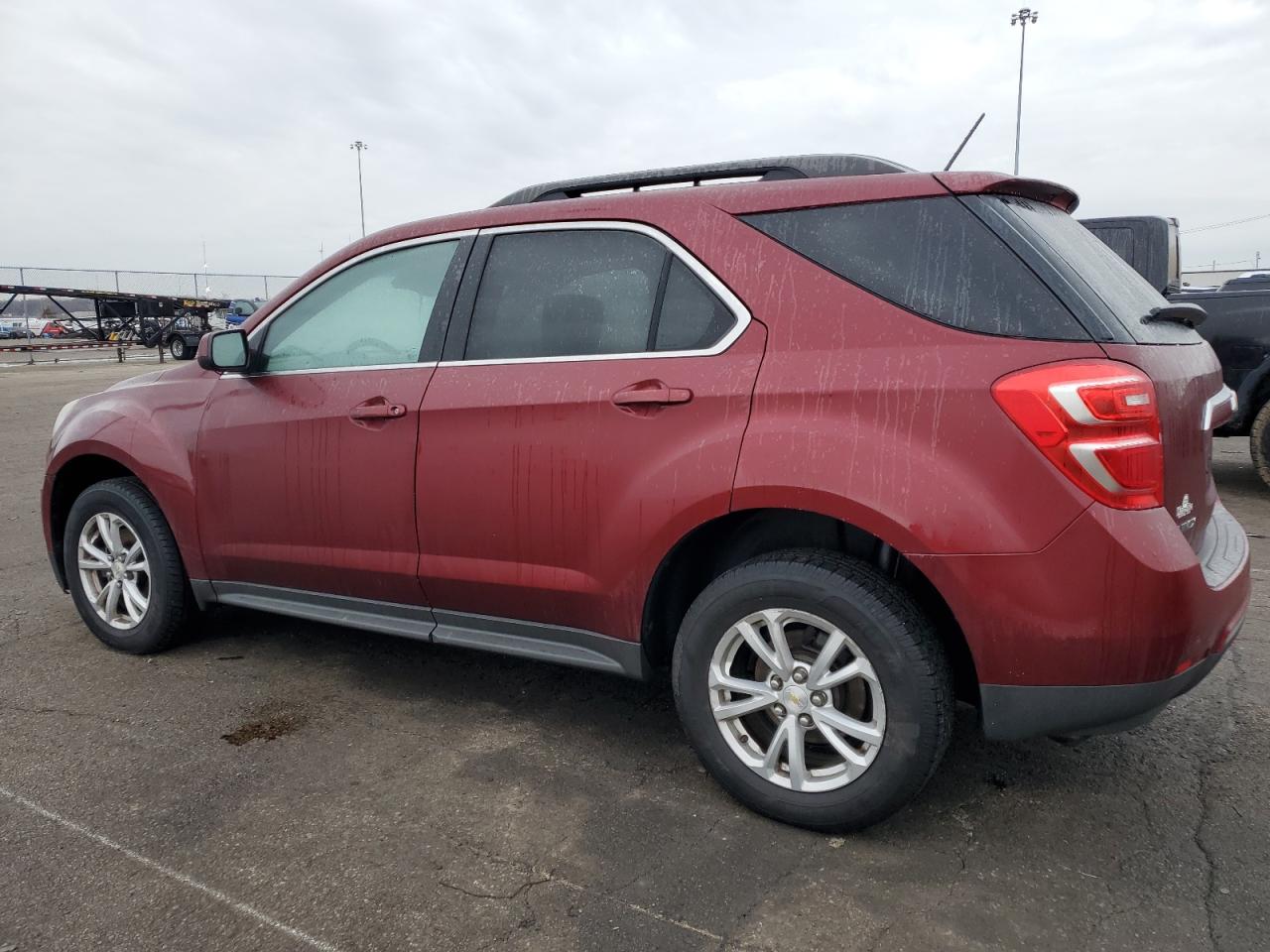 2017 Chevrolet Equinox - Image 2