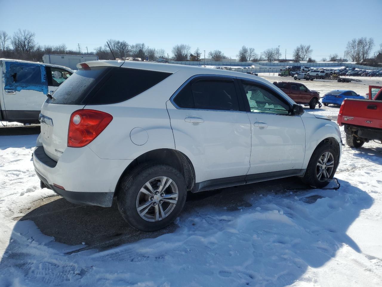 2015 Chevrolet Equinox - Image 3