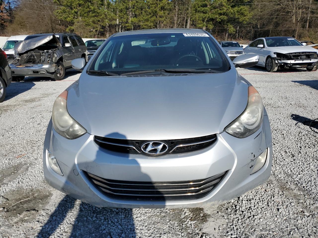 2012 Hyundai Elantra - Image 5