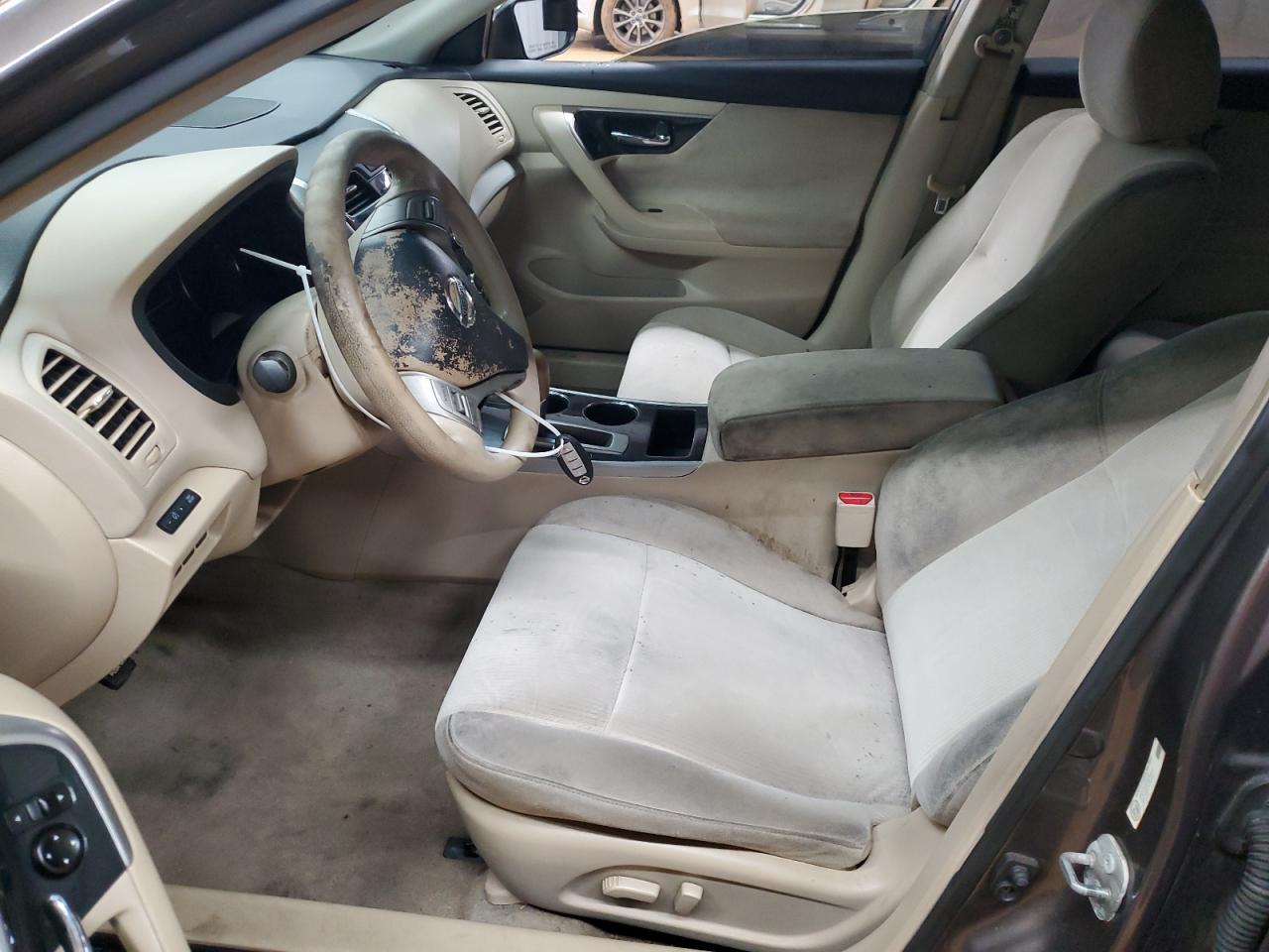 2013 Nissan Altima - Image 7