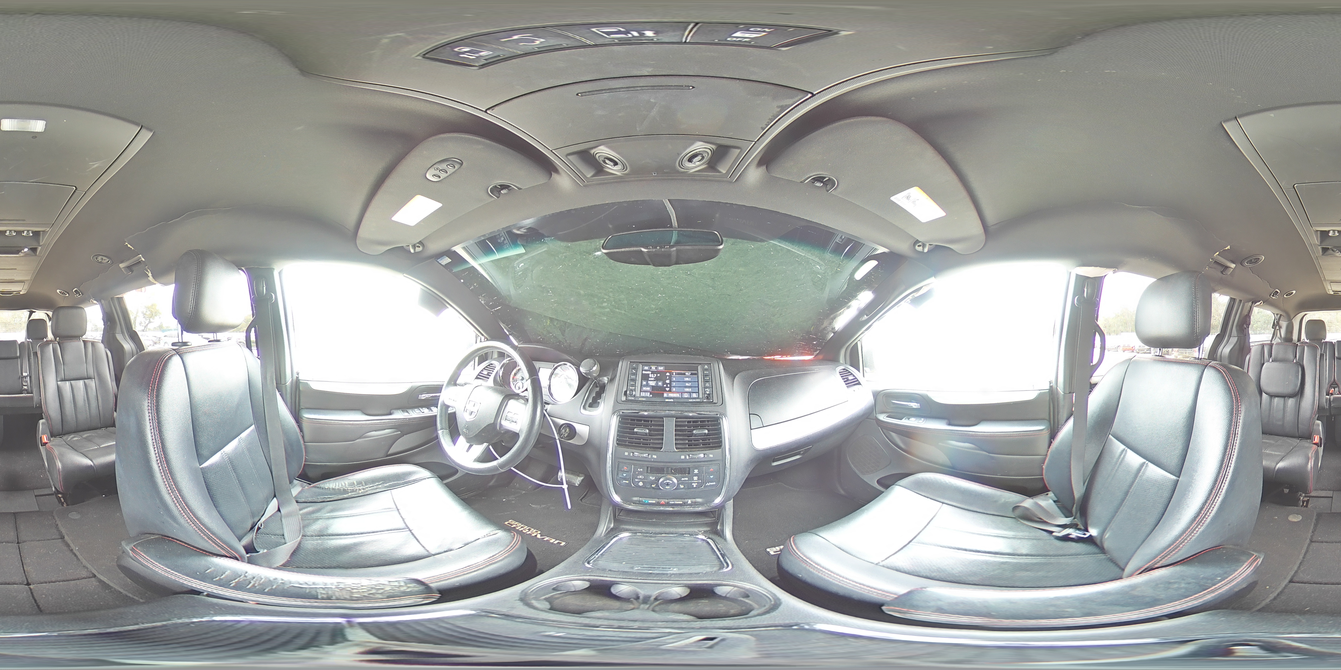 2014 Dodge Caravan - Image 14