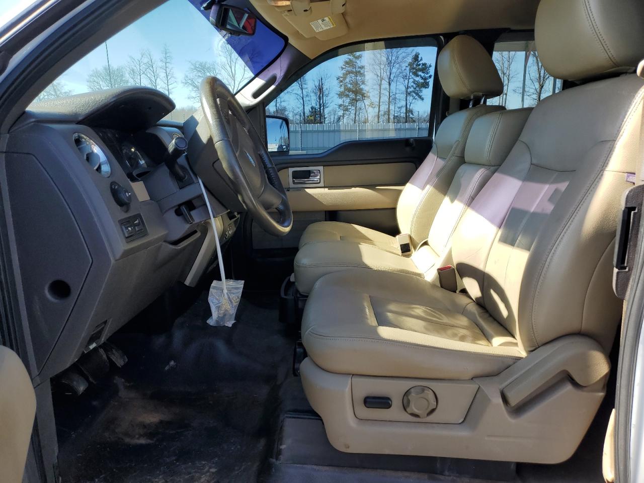 2010 Ford F-150 - Image 7