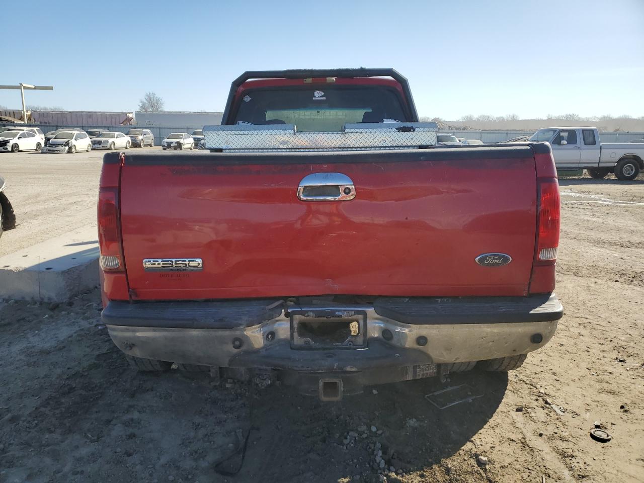 2006 Ford F350 - Image 6