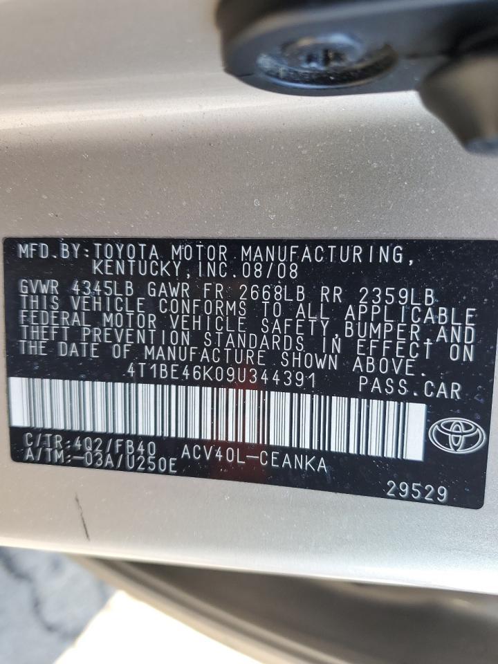2009 Toyota Camry - Image 14