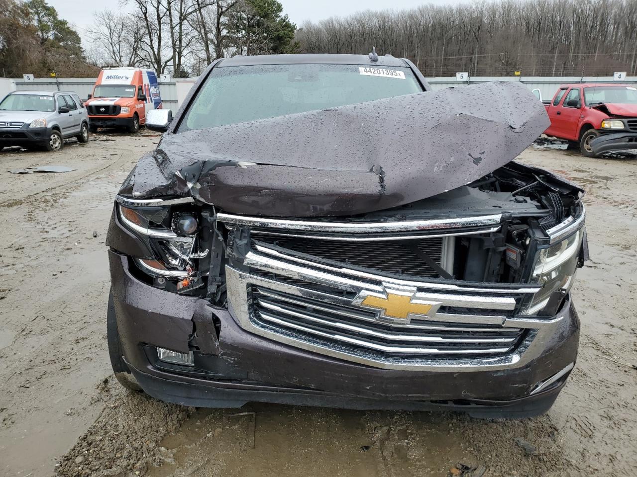 2015 Chevrolet Suburban - Image 5