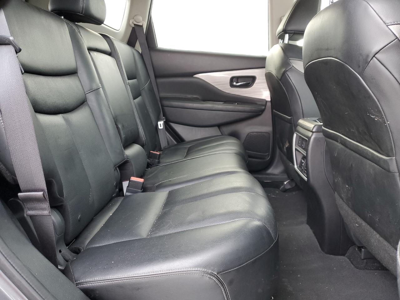 2018 Nissan Murano - Image 11