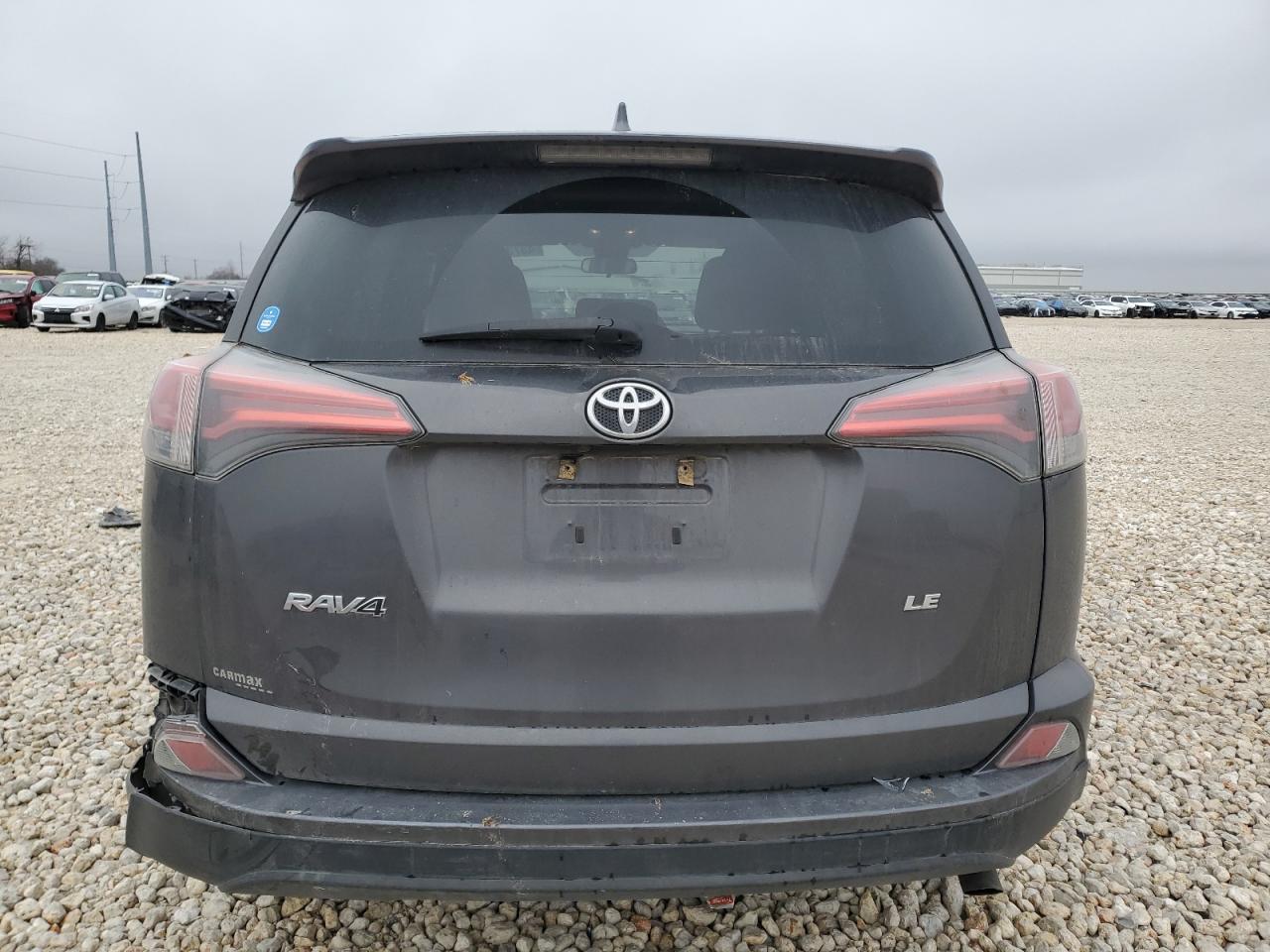 2018 Toyota RAV 4 - Image 6