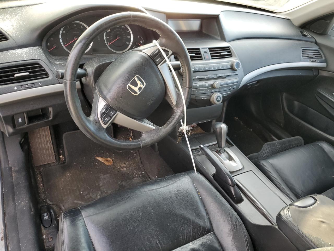 2012 Honda Accord - Image 8