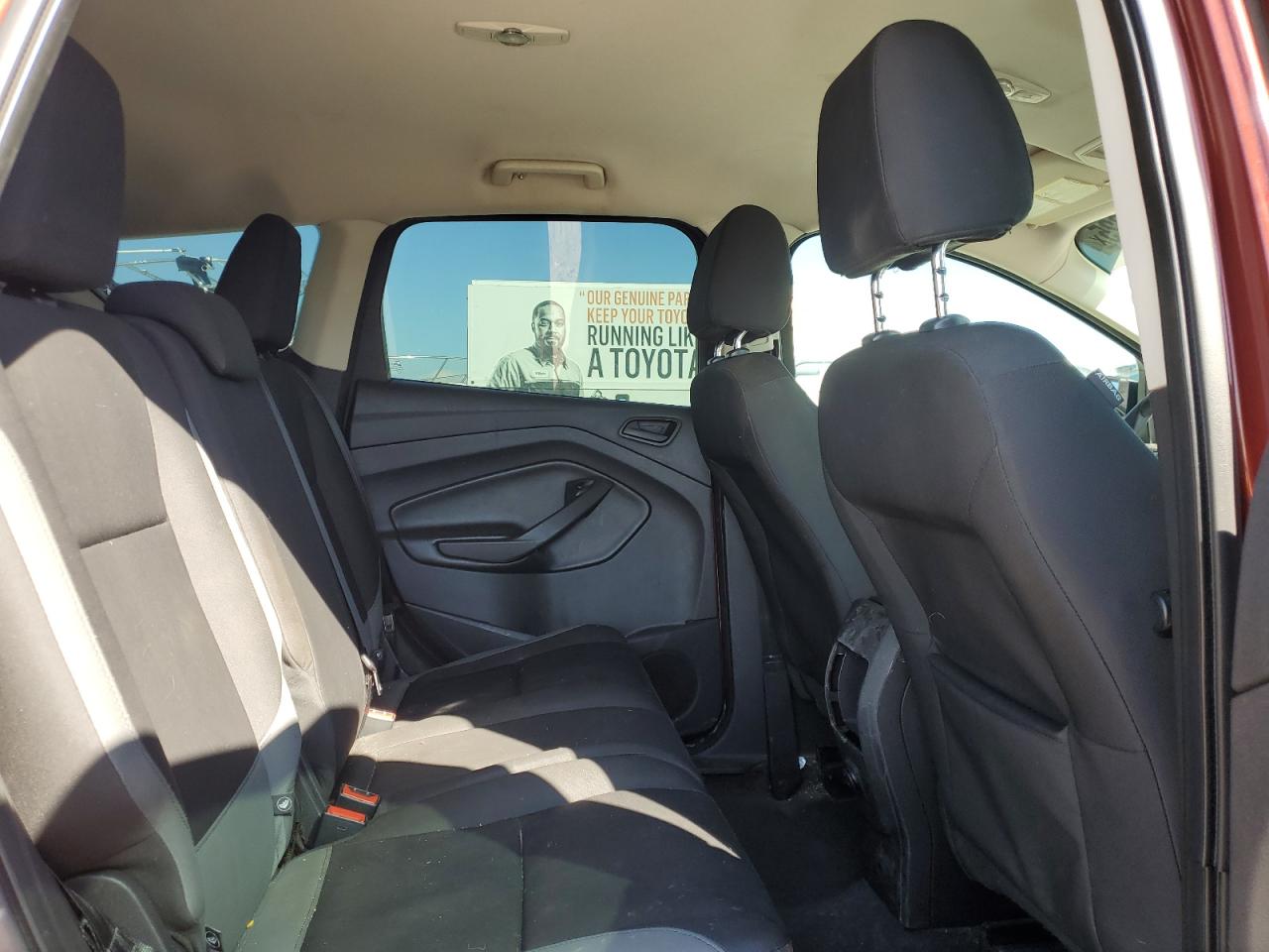 2014 Ford Escape - Image 11