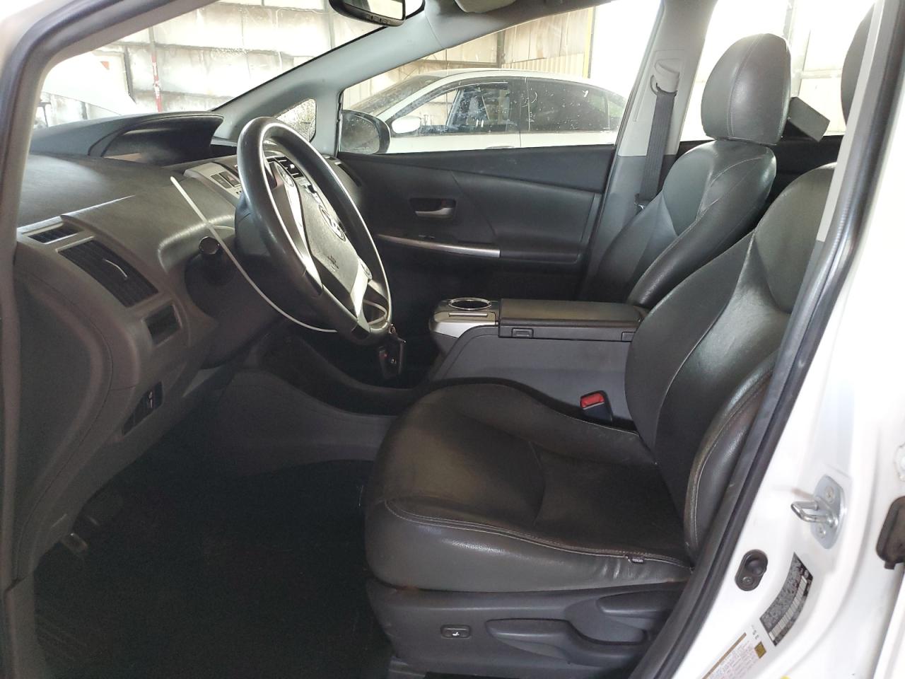 2012 Toyota Prius - Image 7