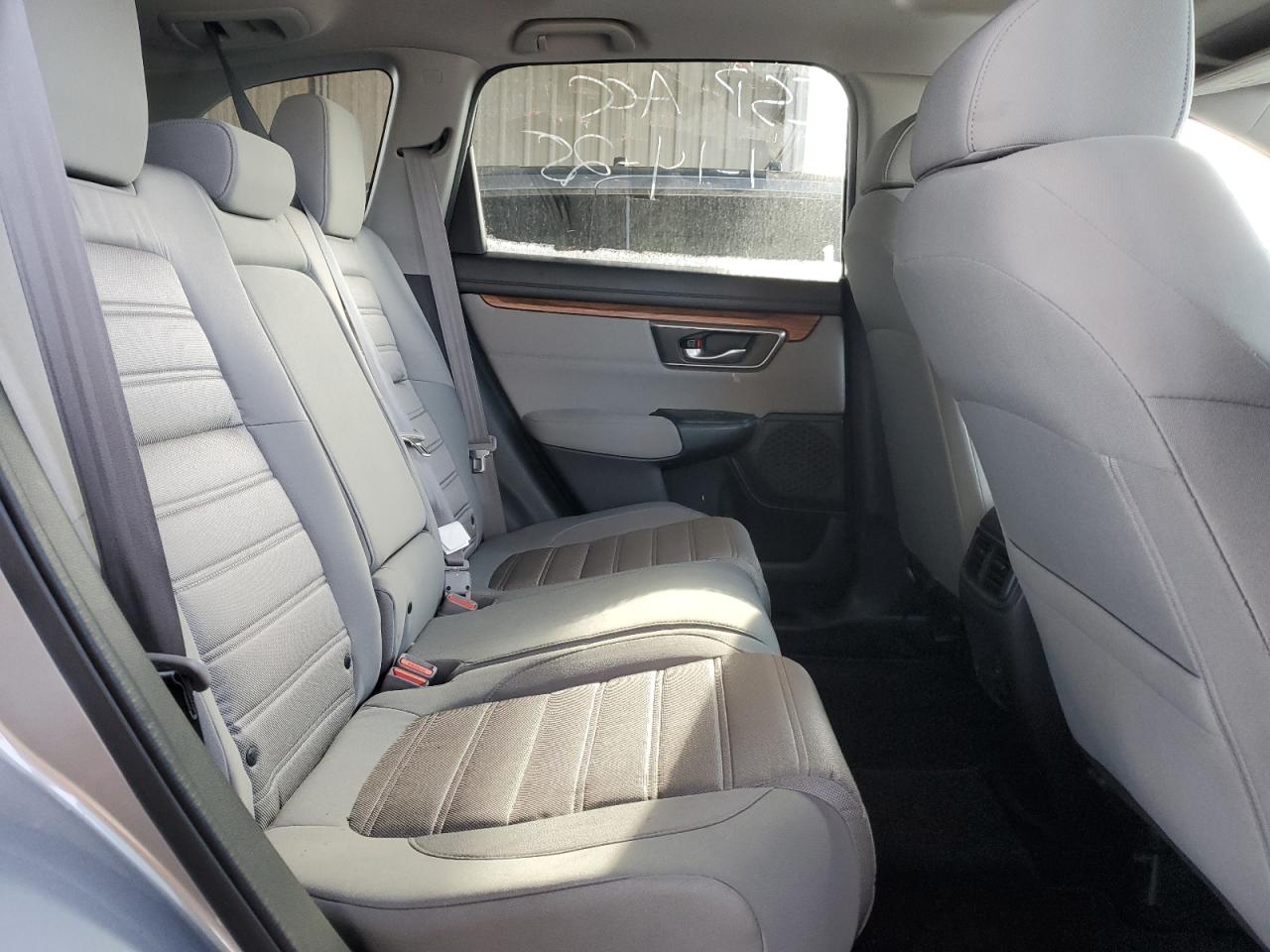 2018 Honda CR-V - Image 11