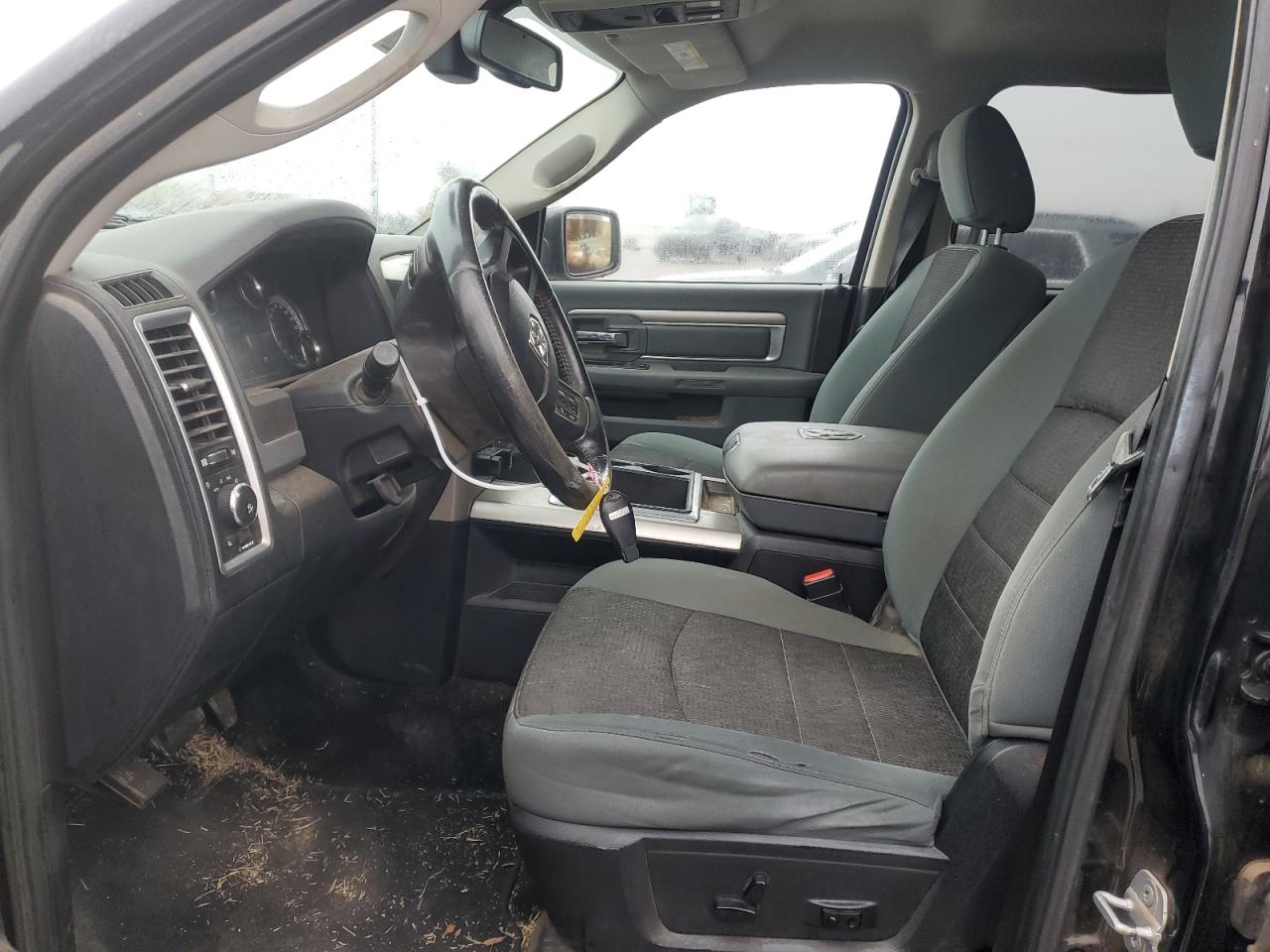 2014 RAM 1500 - Image 7
