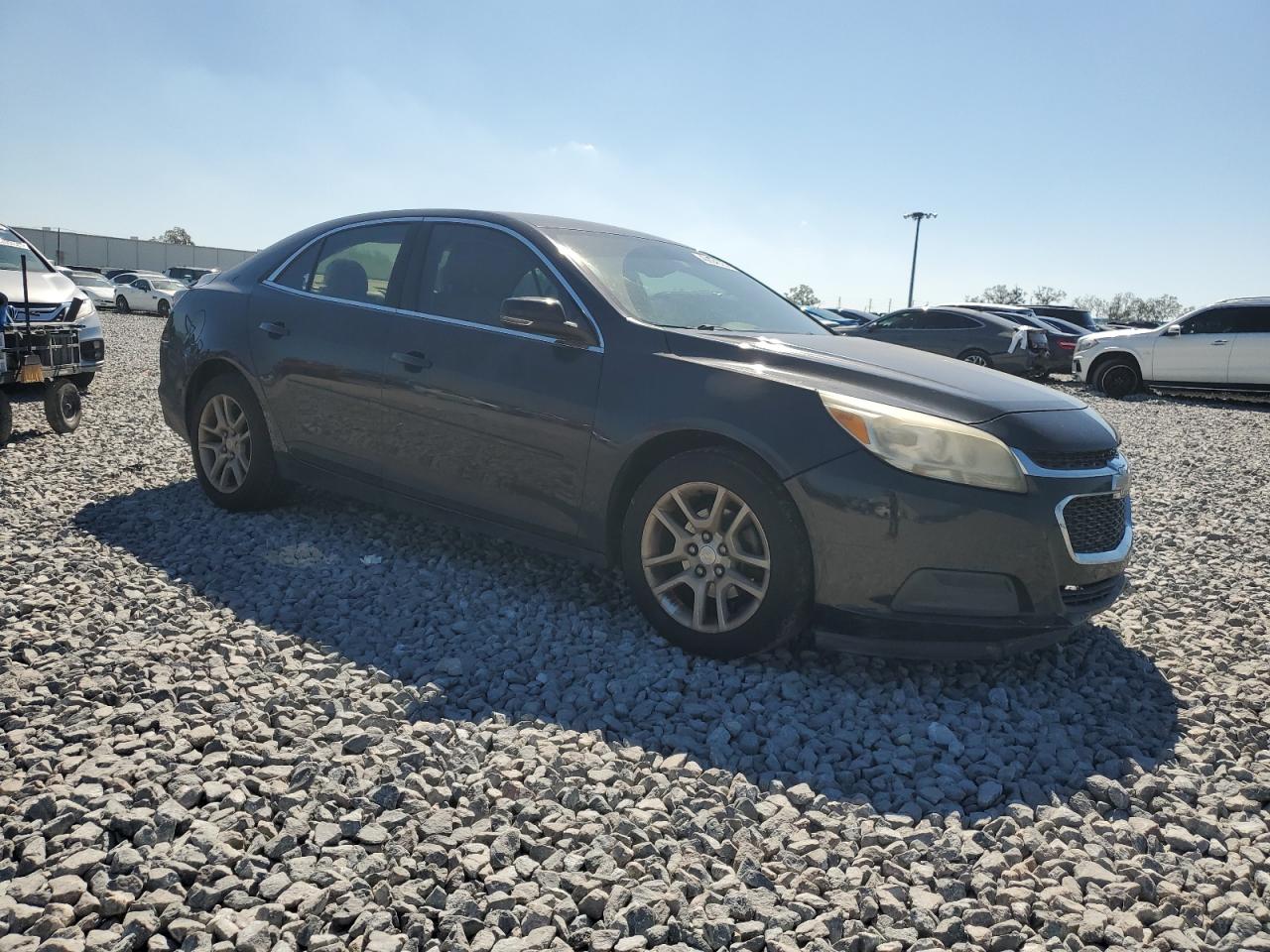 2015 Chevrolet Malibu - Image 4