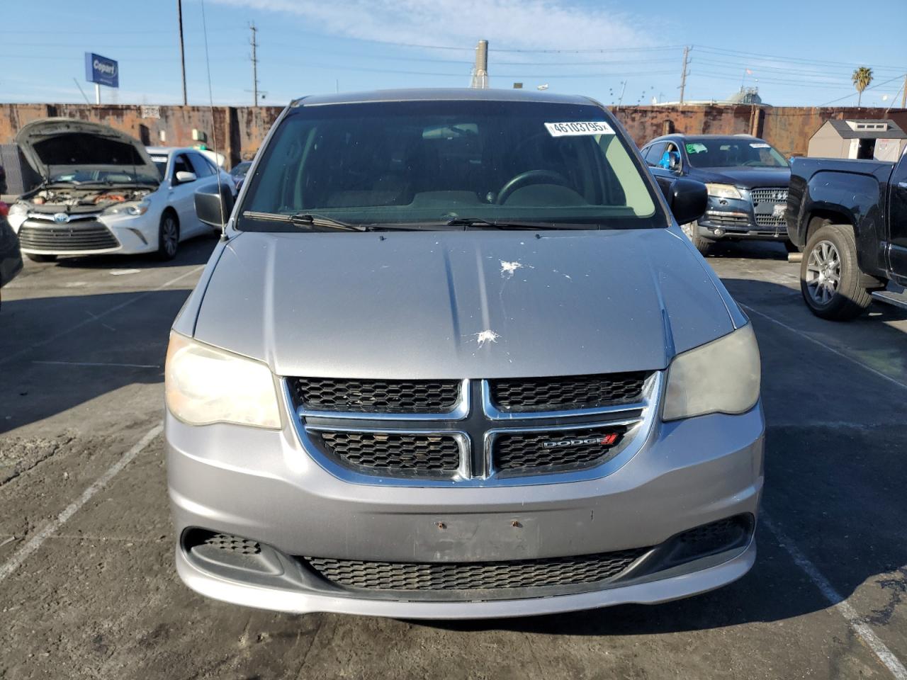 2014 Dodge Caravan - Image 5
