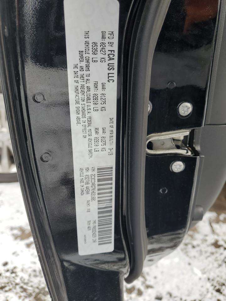 2019 Chrysler 300 - Image 12