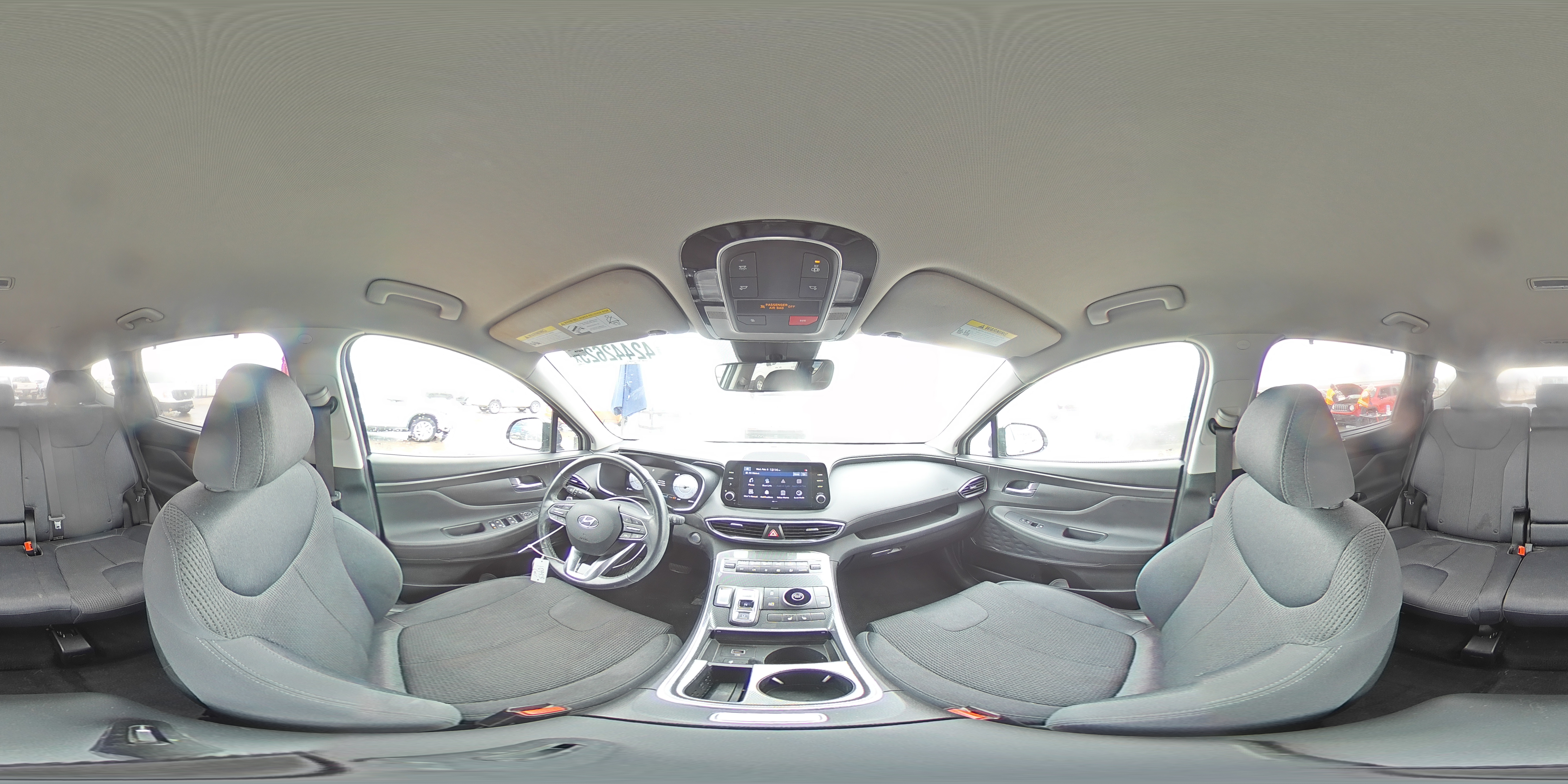 2022 Hyundai Santa Fe - Image 16