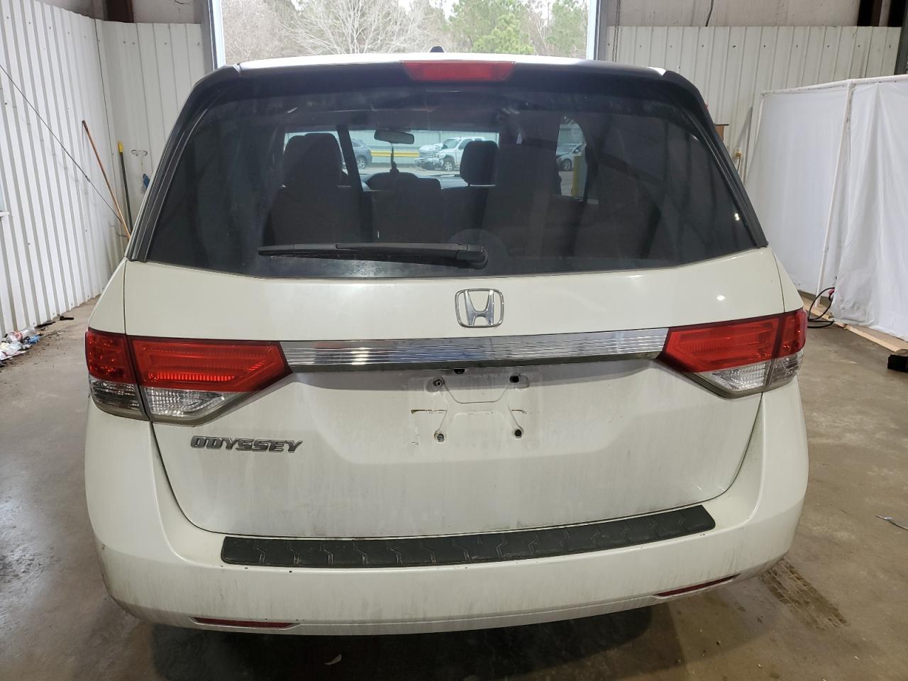 2015 Honda Odyssey - Image 6