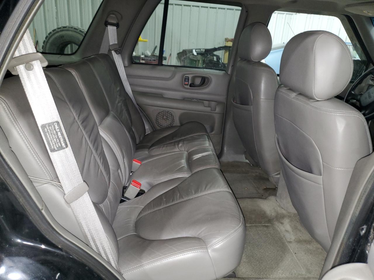 2001 GMC Jimmy - Image 11