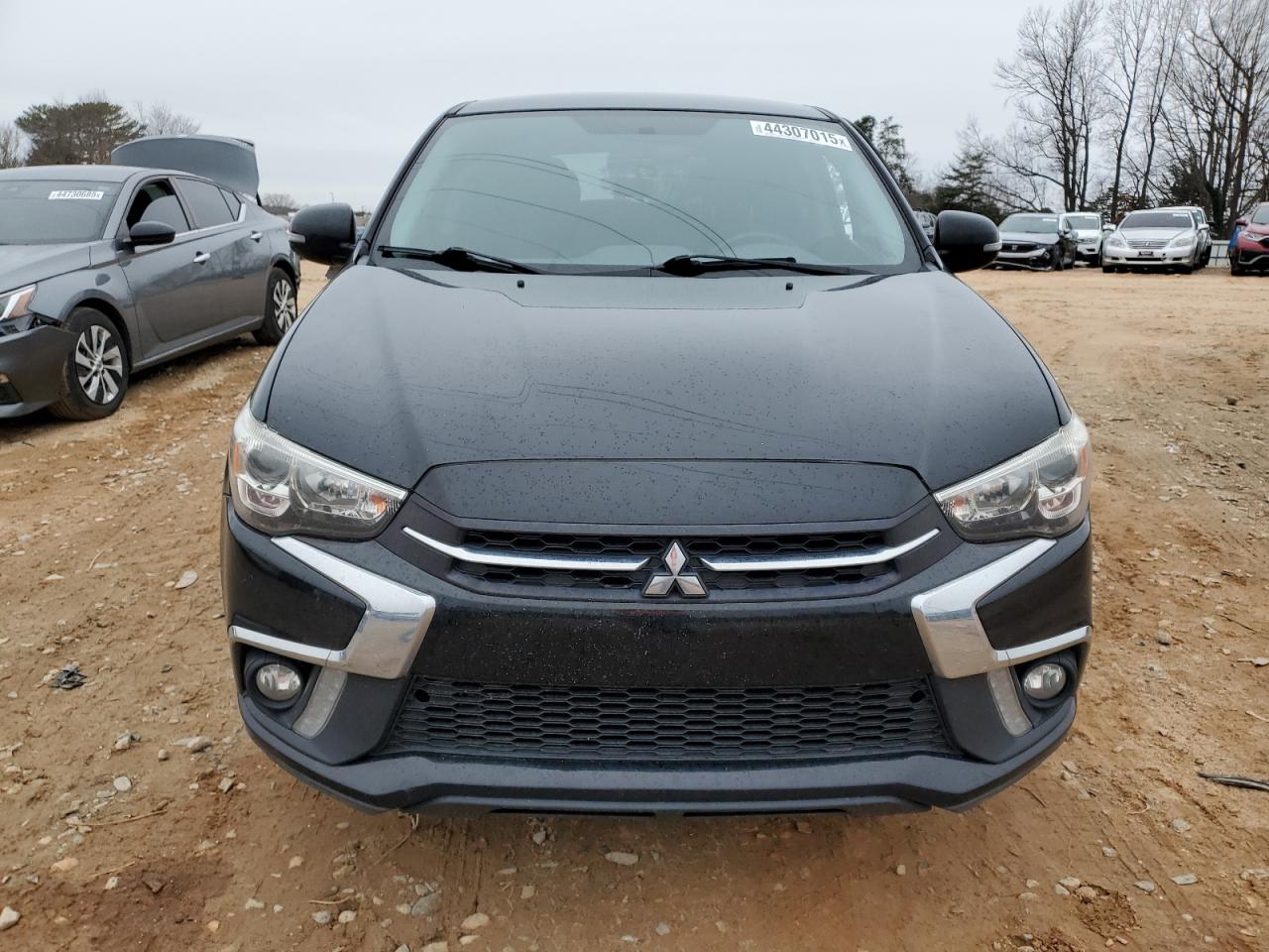 2018 Mitsubishi Outlander - Image 5